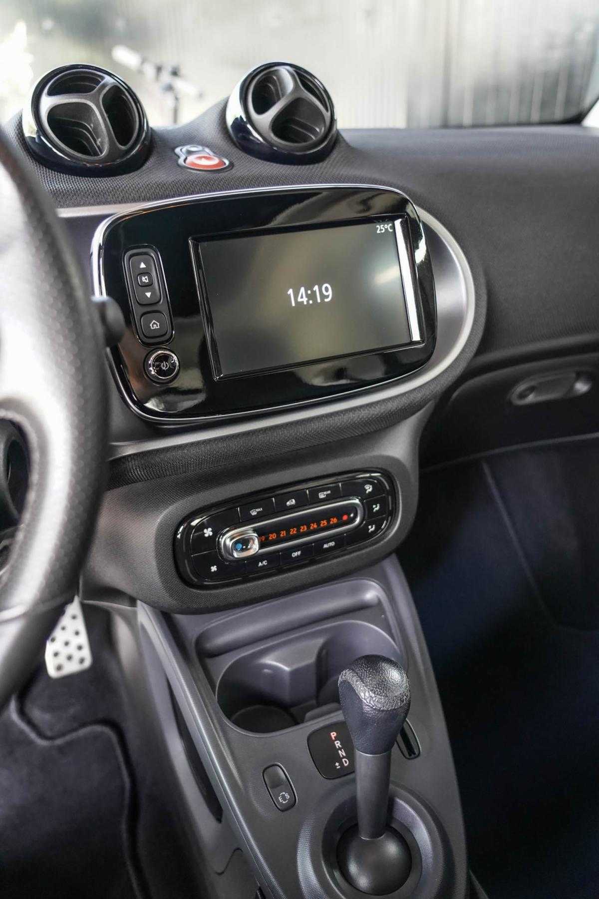 smart-fortwo-2018-gasolina-898cc