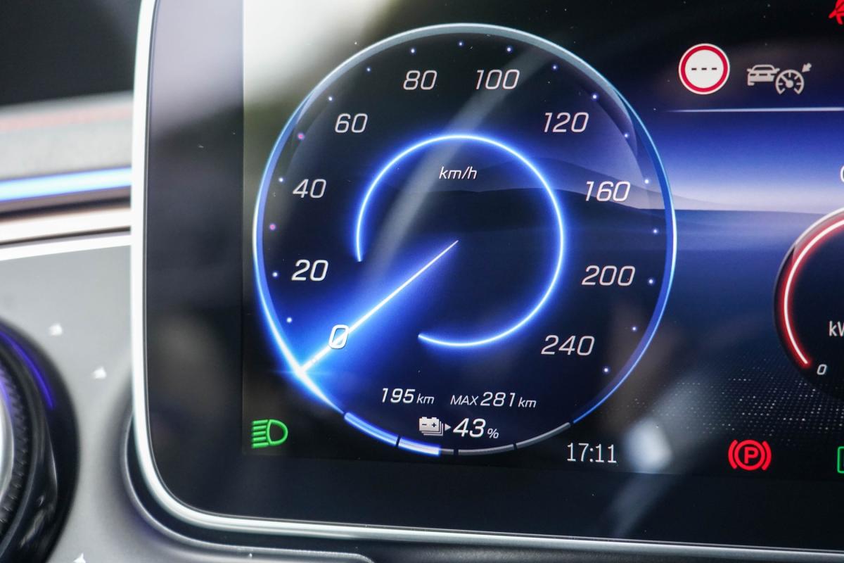 mercedes-benz-eqe-2024-eletrico-0cc