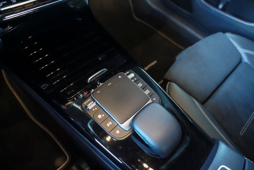 mercedes-benz-cla-2021-hibrido-a-gasolina-1332cc