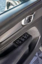 volvo-xc40-2021-hibrido-a-gasolina-1477cc