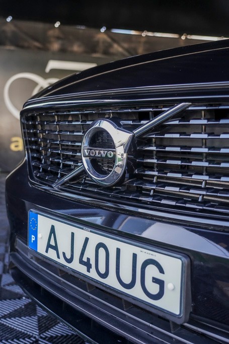 volvo-xc40-2021-hibrido-a-gasolina-1477cc