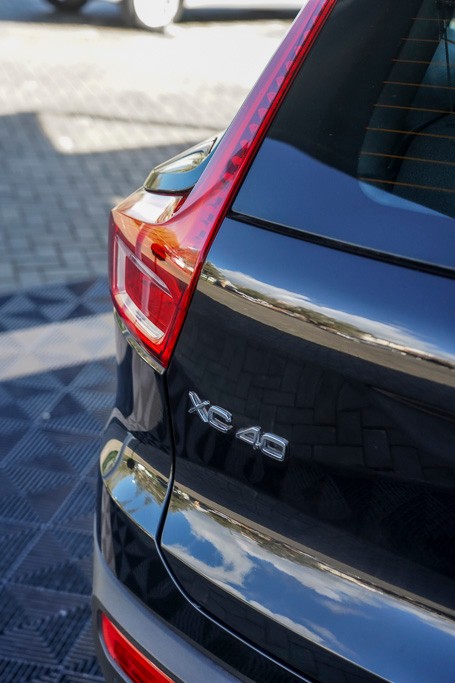 volvo-xc40-2021-hibrido-a-gasolina-1477cc