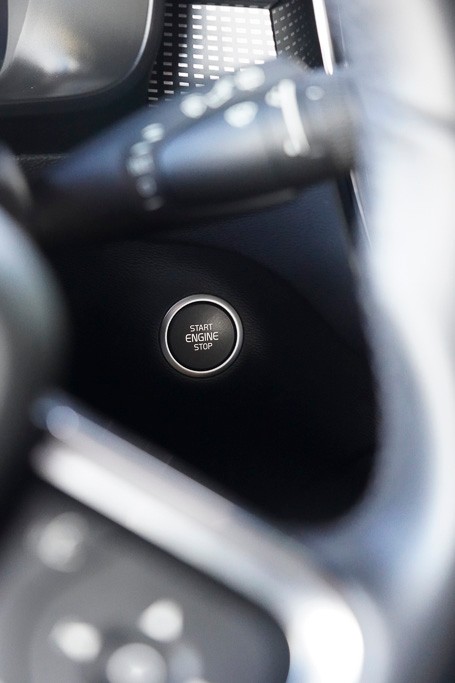 volvo-xc40-2021-hibrido-a-gasolina-1477cc