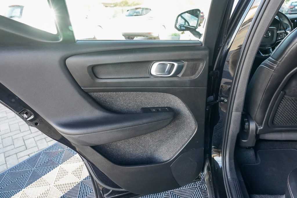 volvo-xc40-2021-hibrido-a-gasolina-1477cc