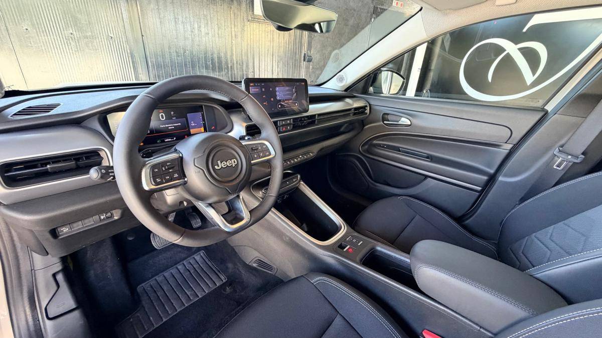 jeep-avenger-2025-gasolina-1199cc