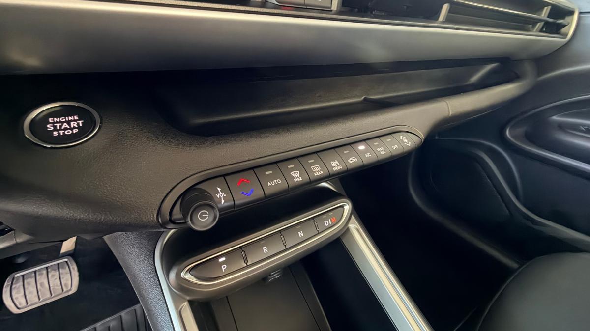 jeep-avenger-2025-gasolina-1199cc