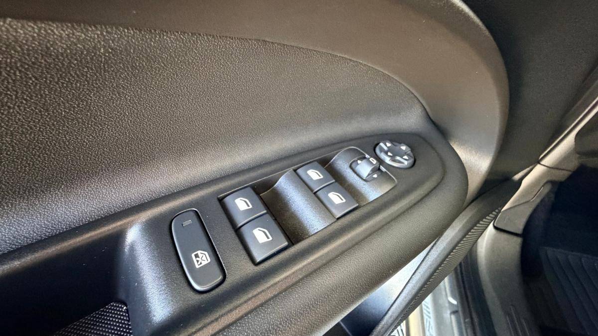 jeep-avenger-2025-gasolina-1199cc