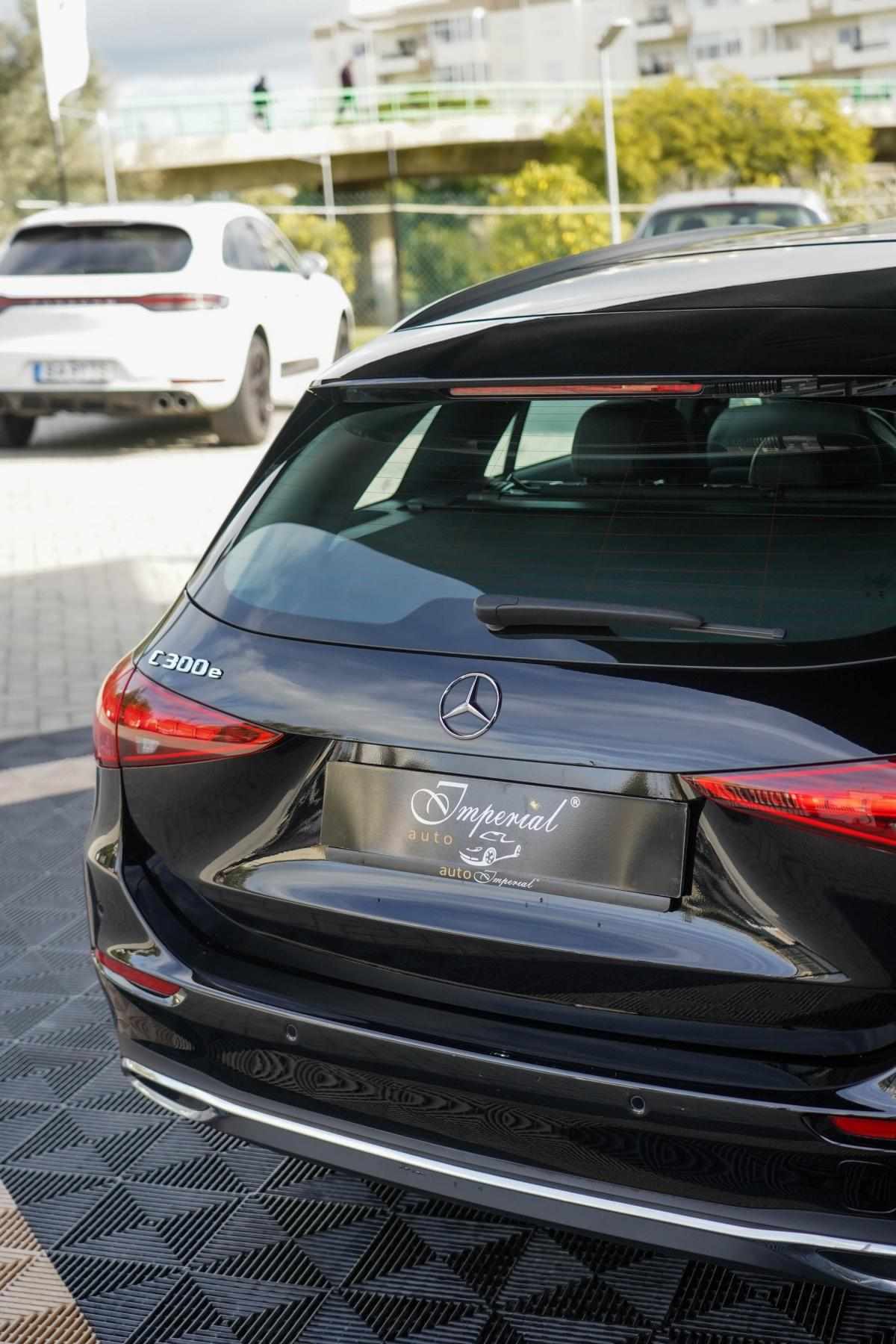 mercedes-benz-classe-c-2023-hibrido-a-gasolina-1999cc