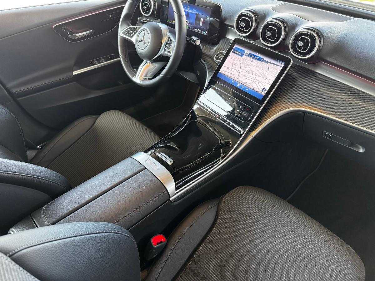 mercedes-benz-classe-c-2023-hibrido-a-gasolina-1999cc
