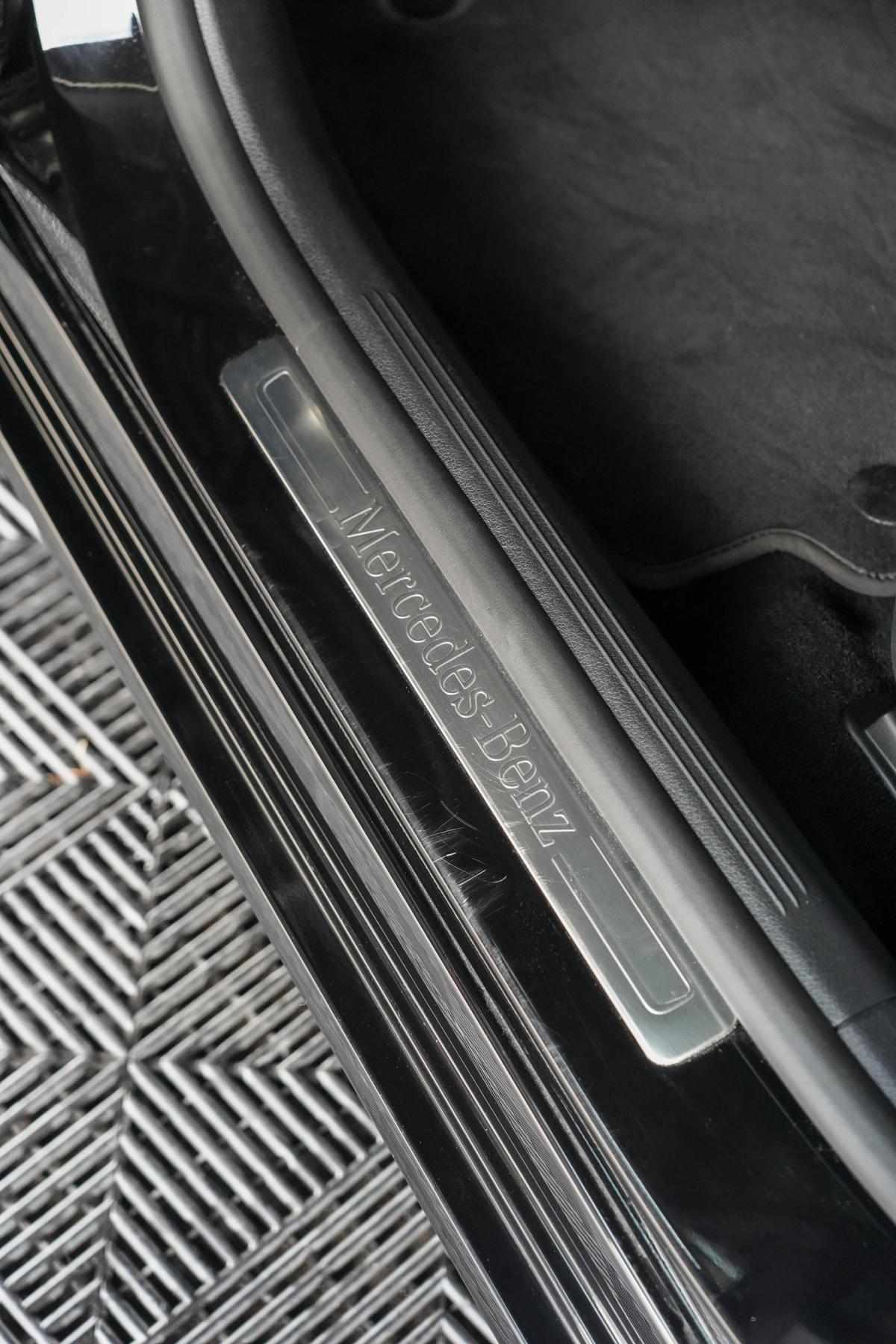 mercedes-benz-classe-c-2023-hibrido-a-gasolina-1999cc