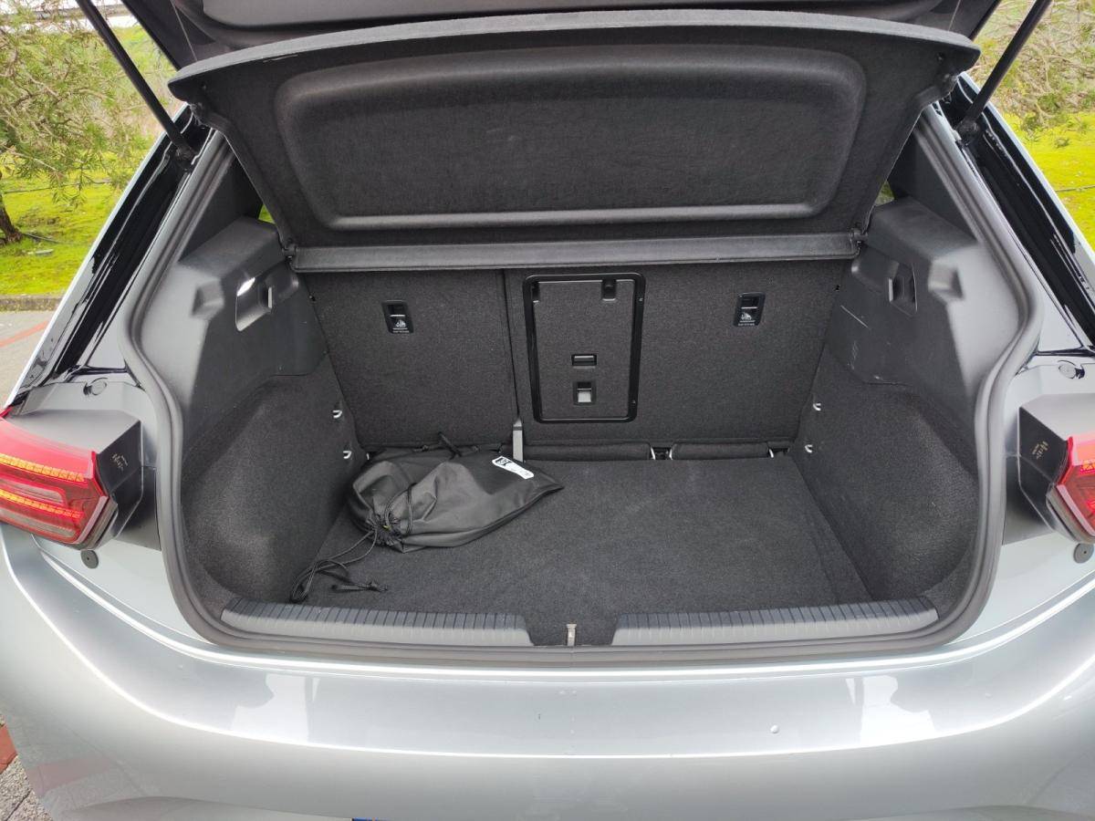 volkswagen-id-3-2024-eletrico-500cc