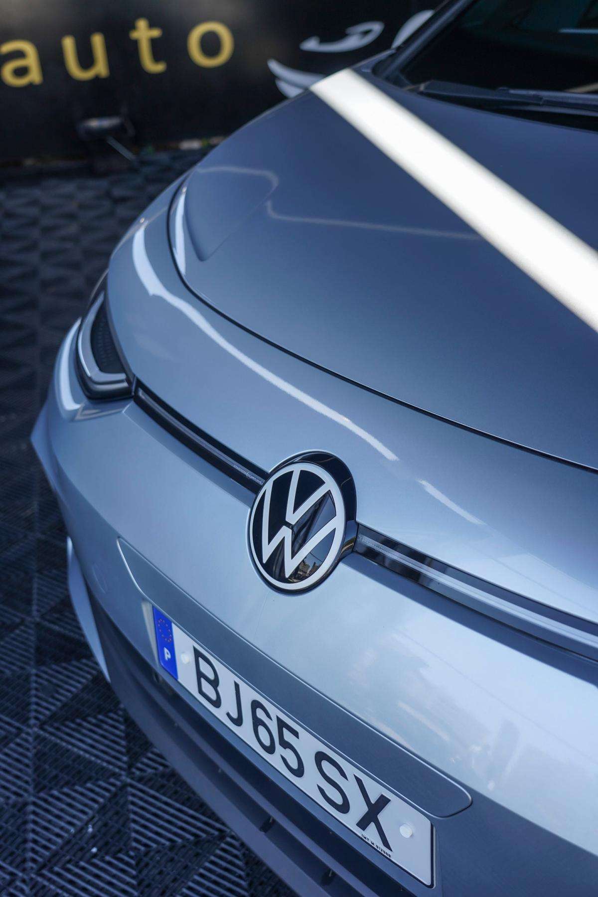 volkswagen-id-3-2024-eletrico-500cc