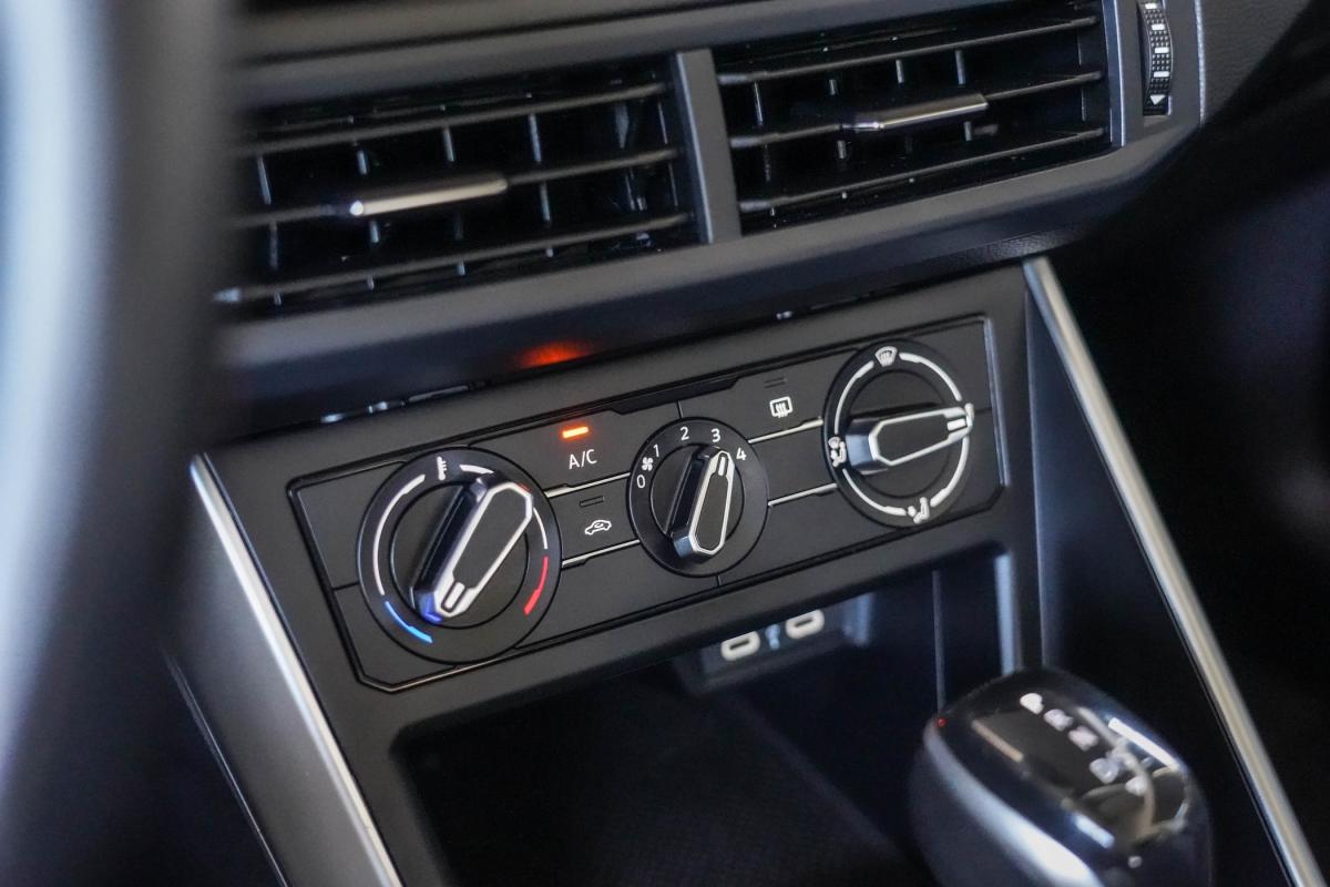 volkswagen-polo-2024-gasolina-999cc
