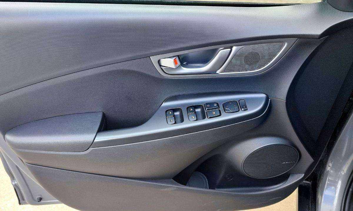 hyundai-kauai-2019-eletrico-500cc