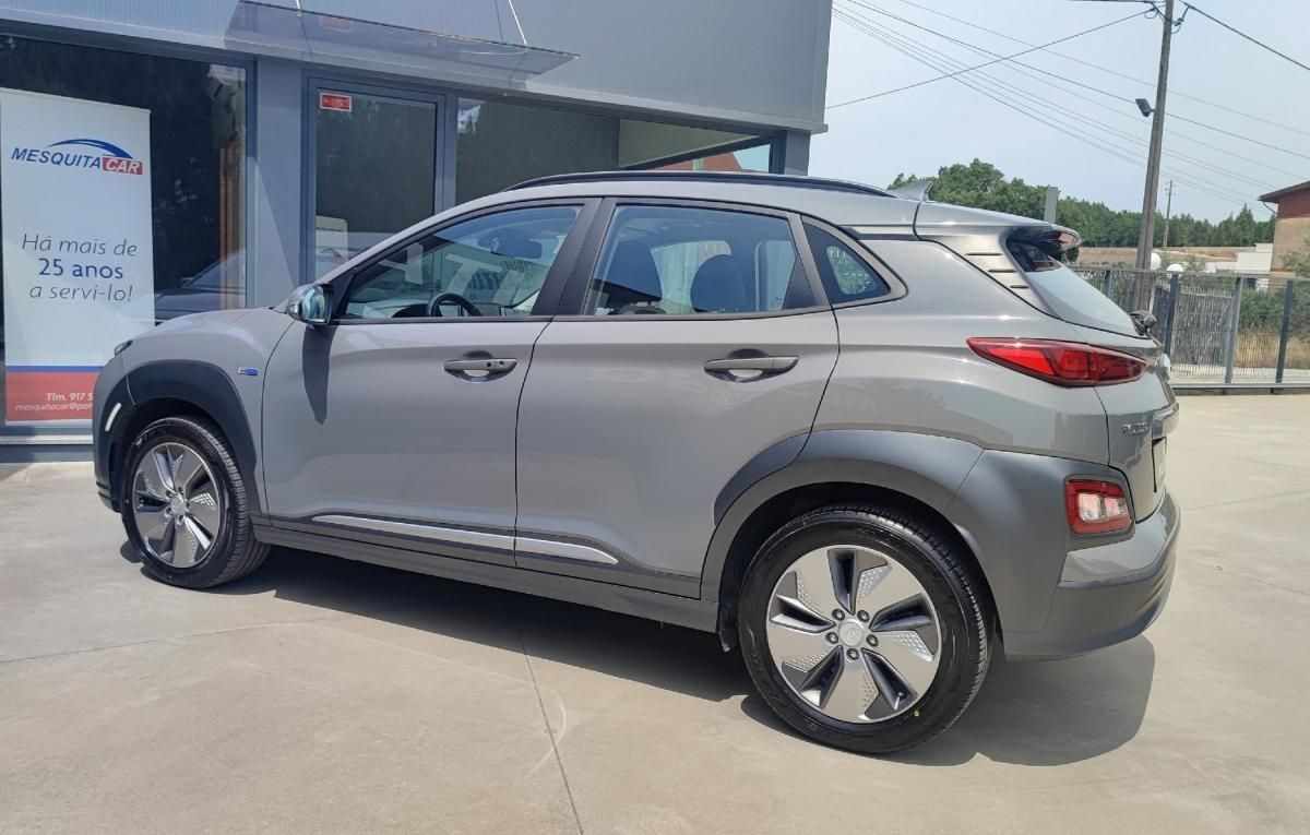 hyundai-kauai-2019-eletrico-500cc
