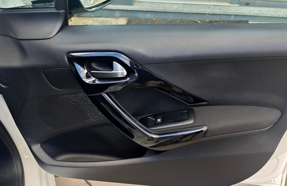 peugeot-208-2015-diesel-1398cc