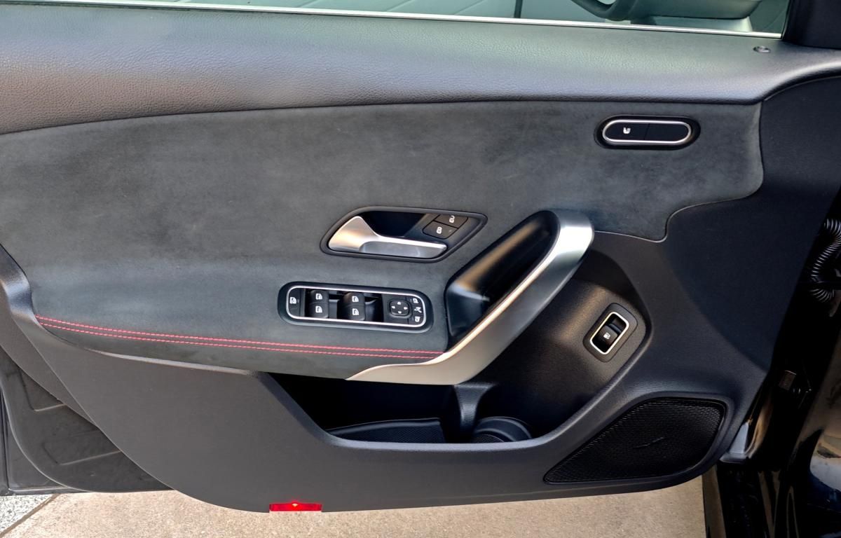 mercedes-benz-classe-a-2020-hibrido-a-gasolina-1332cc