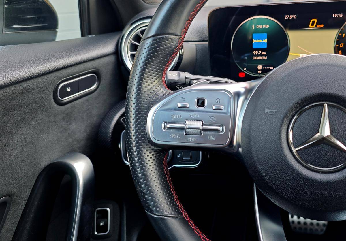 mercedes-benz-classe-a-2020-hibrido-a-gasolina-1332cc