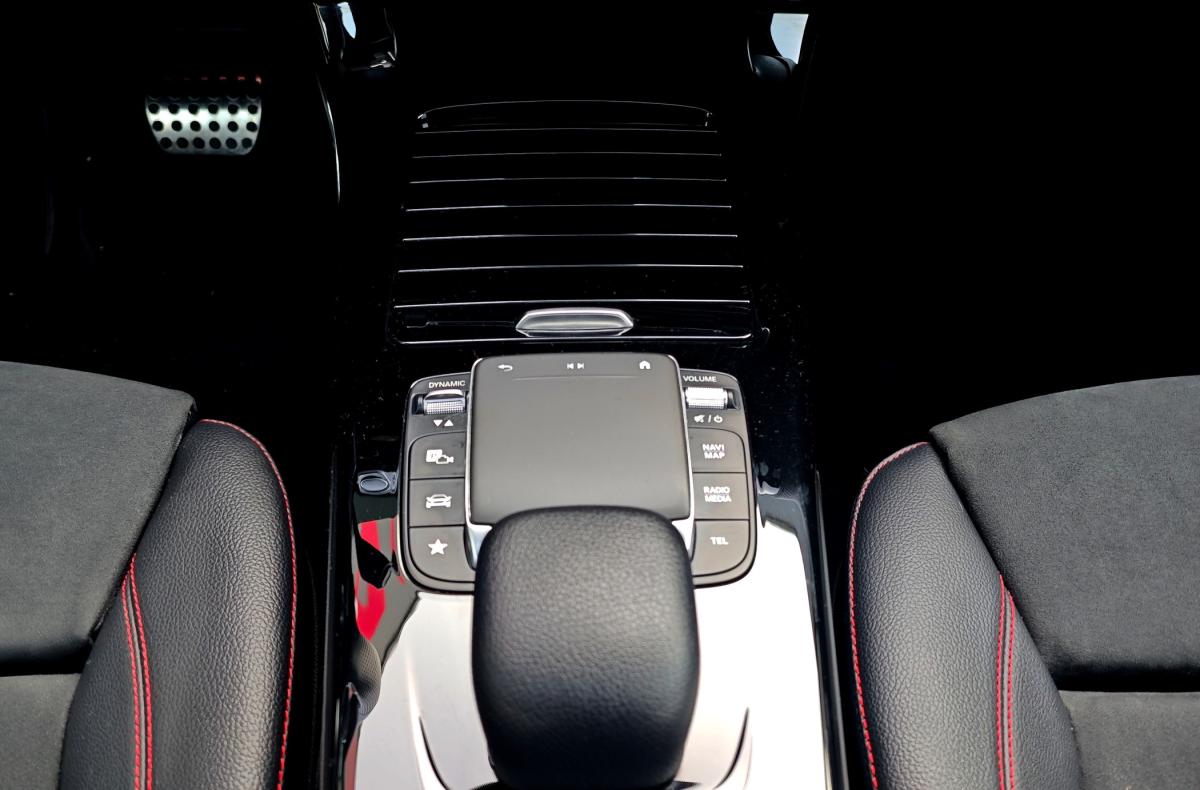 mercedes-benz-classe-a-2020-hibrido-a-gasolina-1332cc