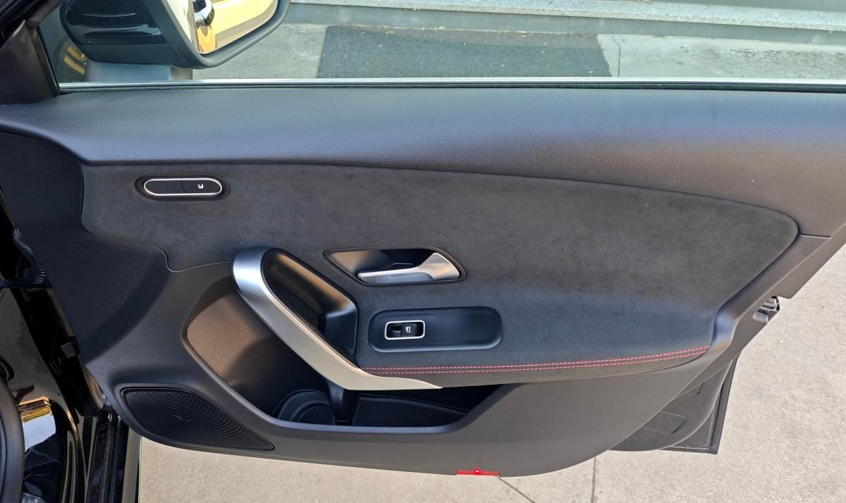 mercedes-benz-classe-a-2020-hibrido-a-gasolina-1332cc