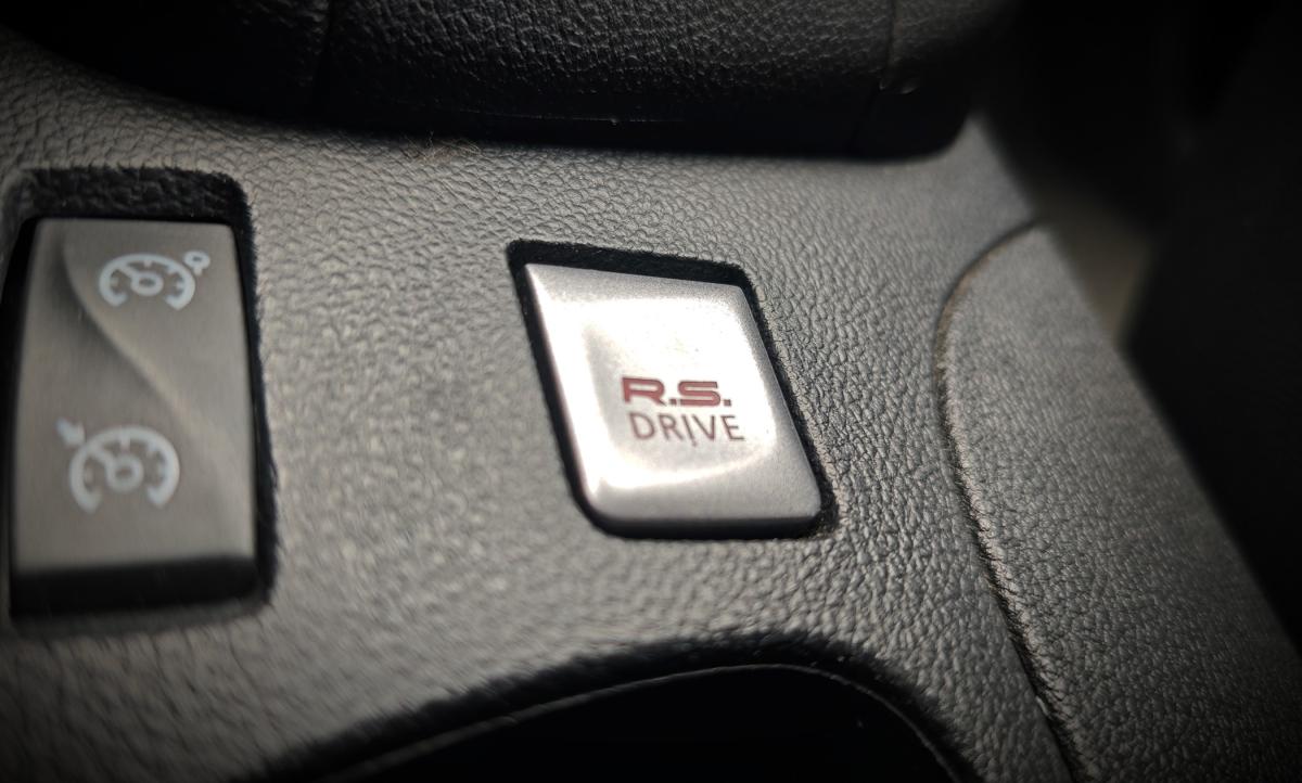 renault-clio-2017-gasolina-1618cc