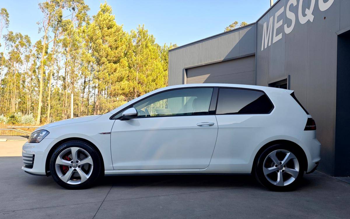 volkswagen-golf-2014-gasolina-1984cc