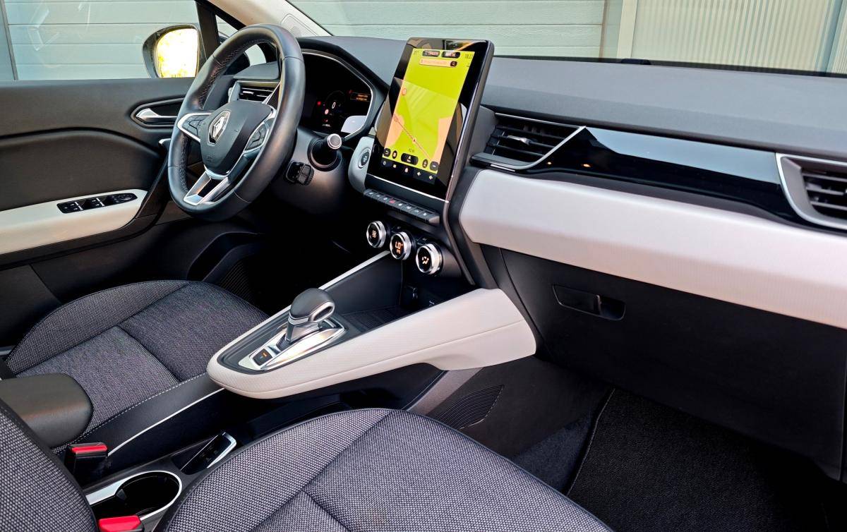 renault-captur-2021-hibrido-a-gasolina-1598cc