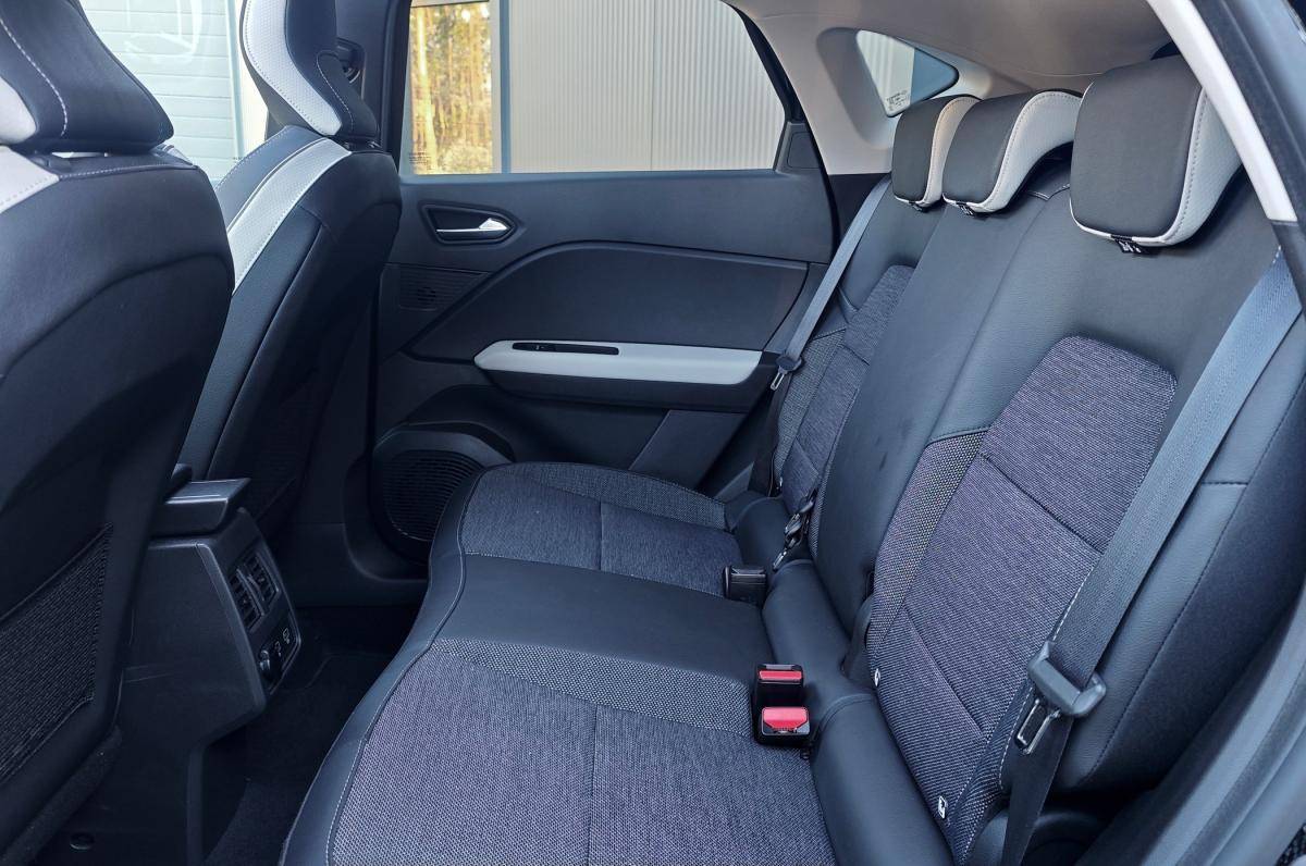 renault-captur-2021-hibrido-a-gasolina-1598cc
