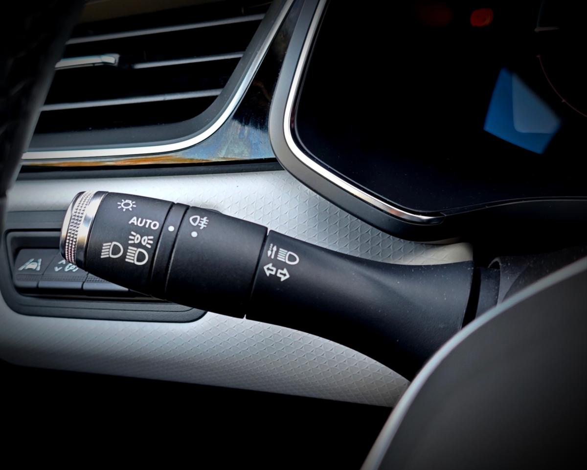 renault-captur-2021-hibrido-a-gasolina-1598cc