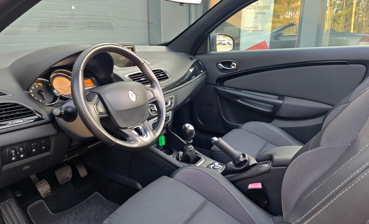 renault-megane-cc-2015-gasolina-1197cc
