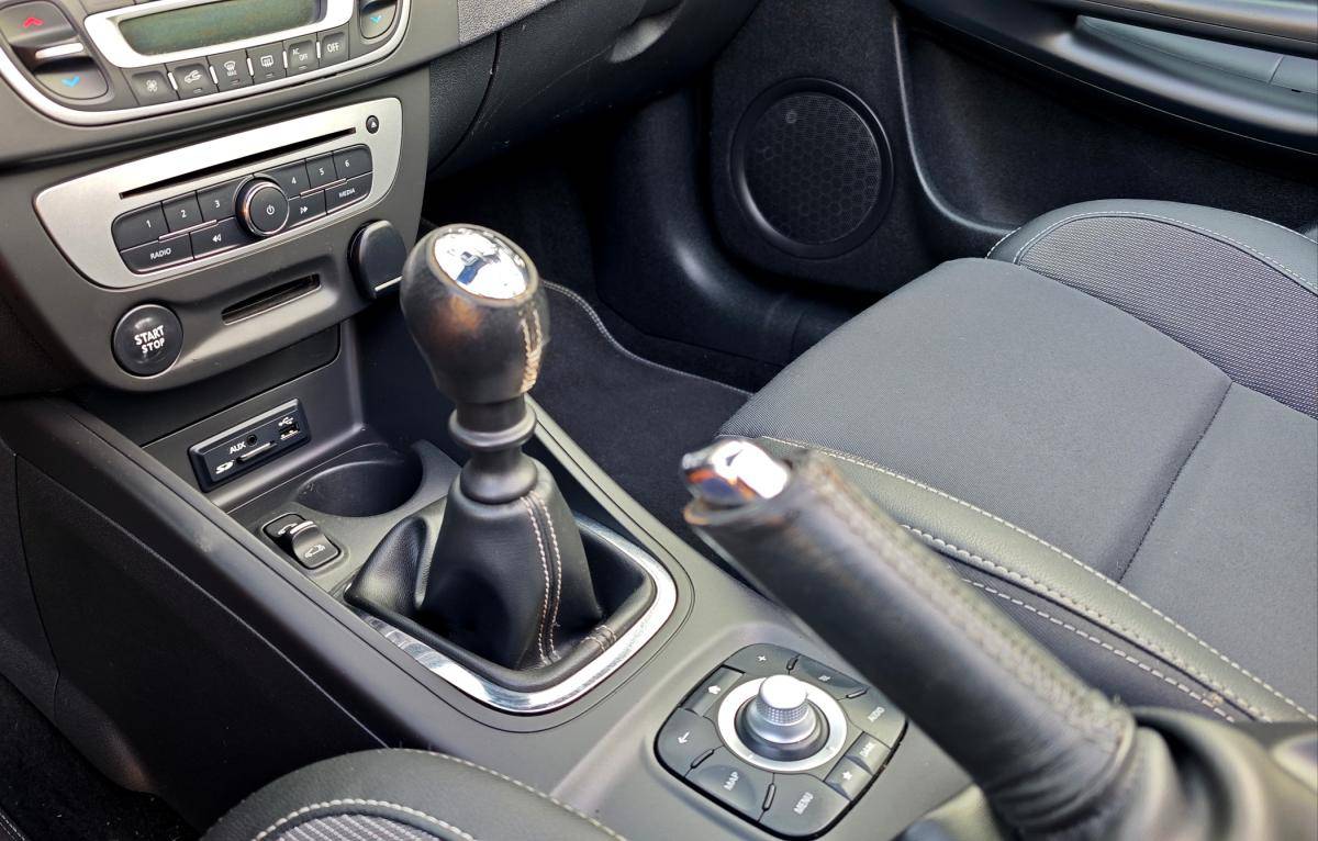 renault-megane-cc-2015-gasolina-1197cc
