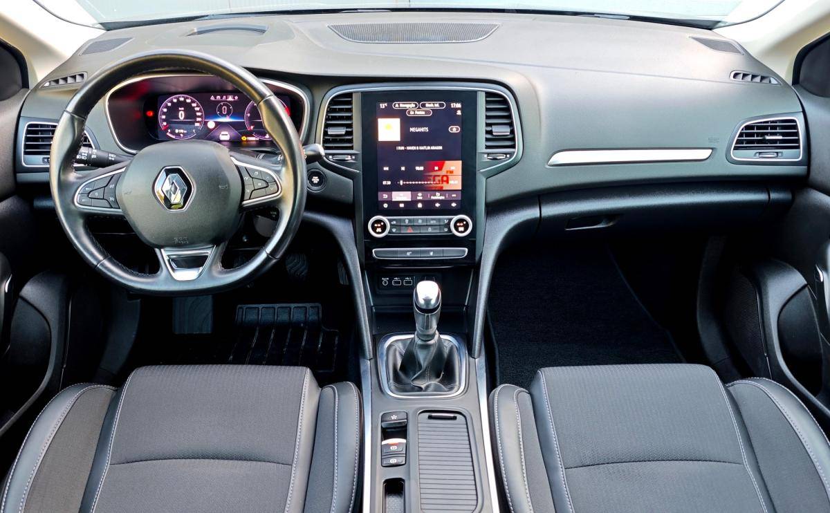 renault-megane-sport-tourer-2021-diesel-1461cc