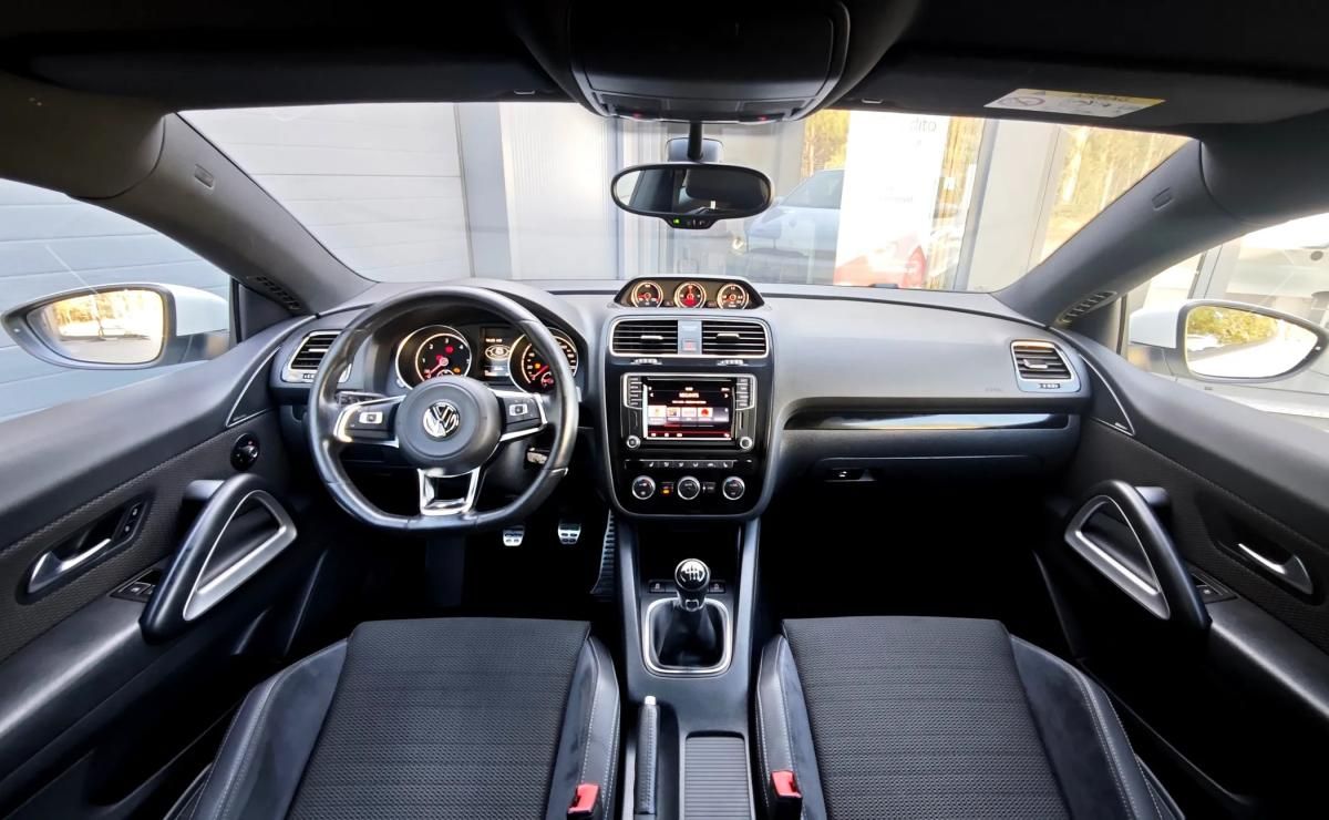 volkswagen-scirocco-2015-diesel-1968cc