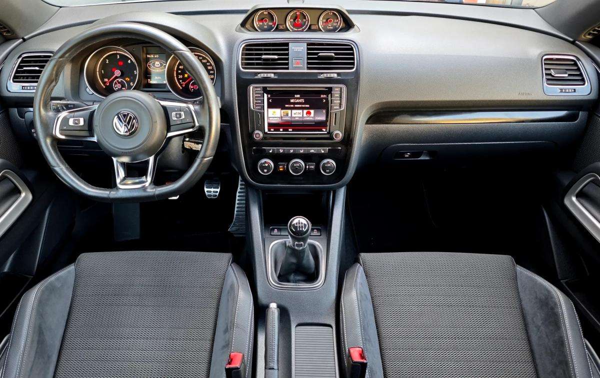volkswagen-scirocco-2015-diesel-1968cc