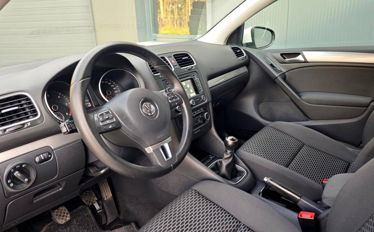 volkswagen-golf-2012-diesel-1598cc