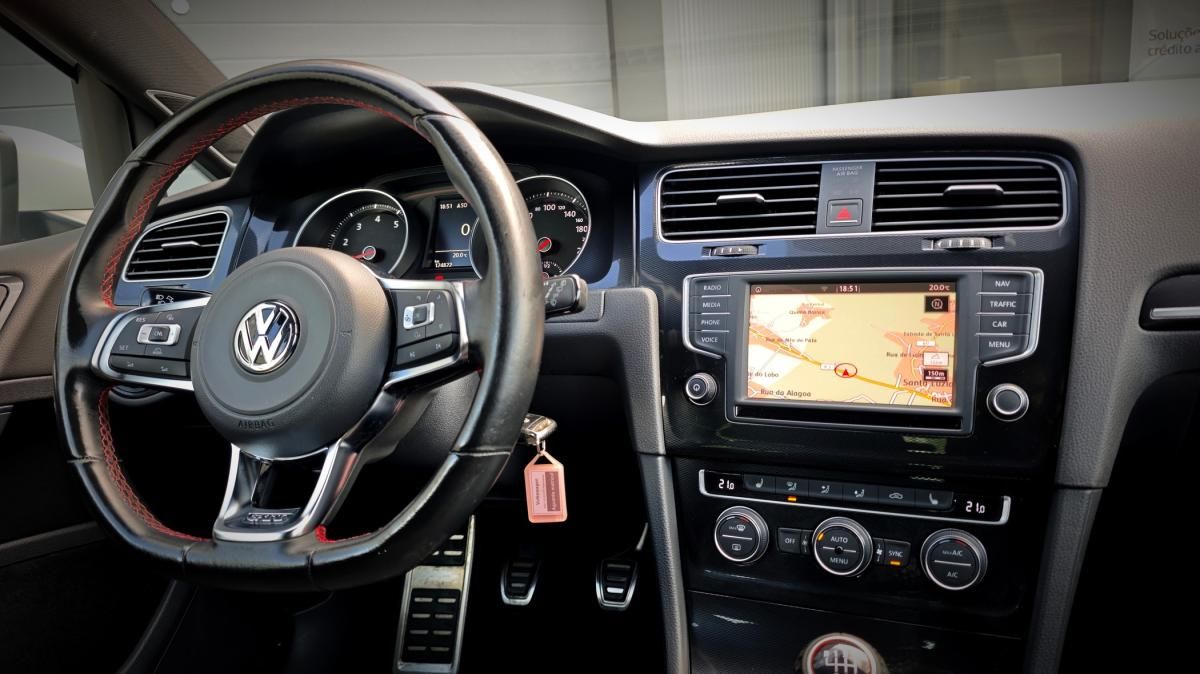 volkswagen-golf-2015-gasolina-1984cc
