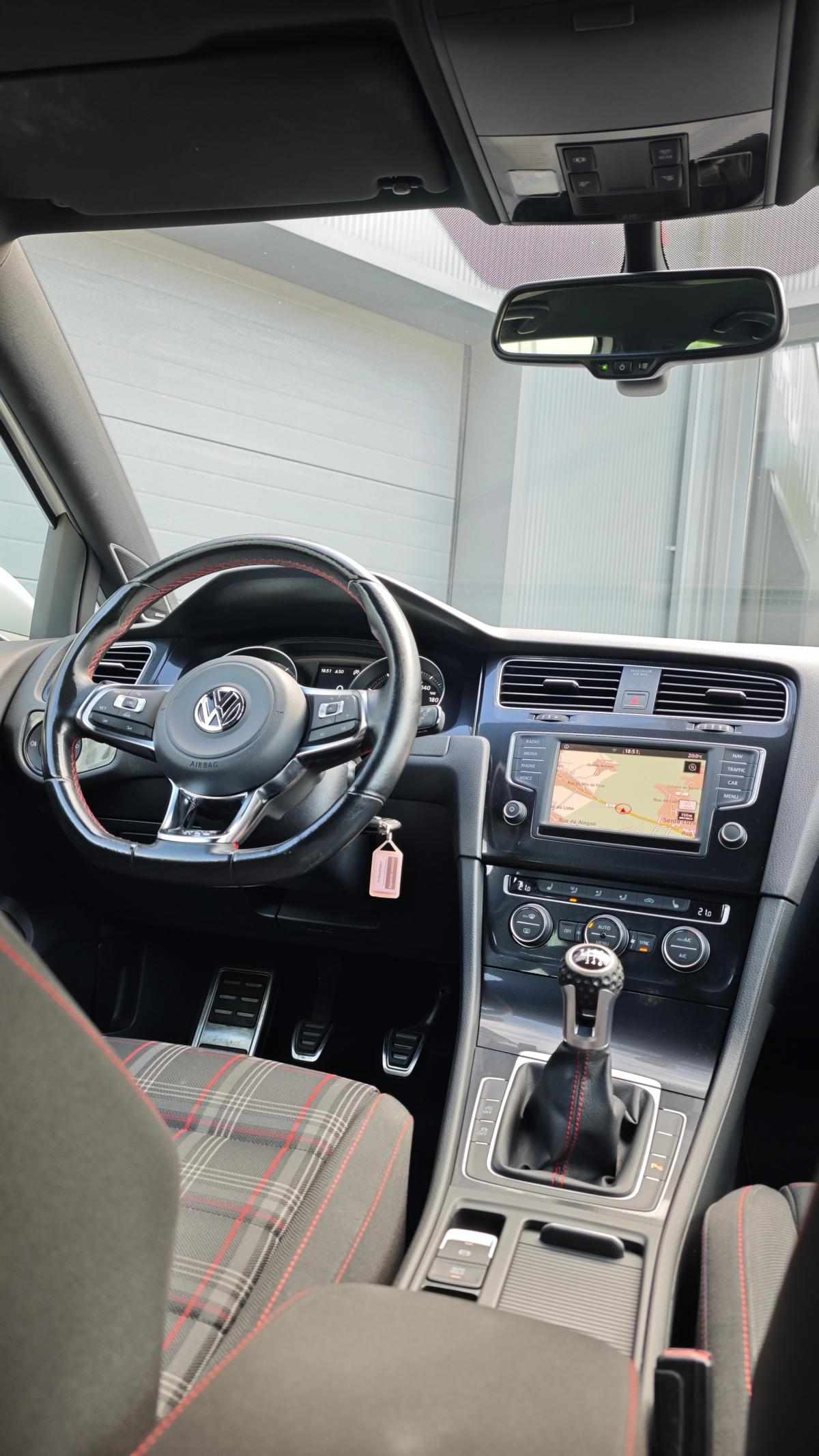 volkswagen-golf-2015-gasolina-1984cc