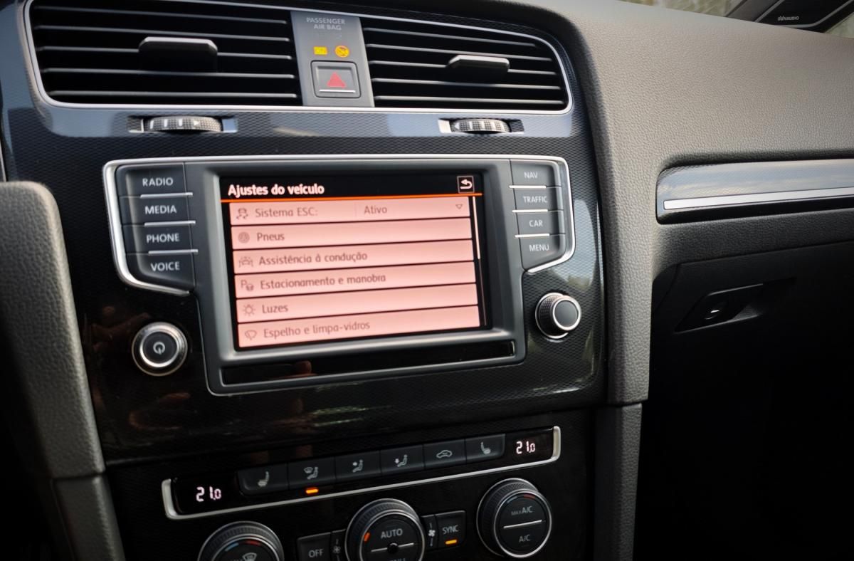 volkswagen-golf-2015-gasolina-1984cc