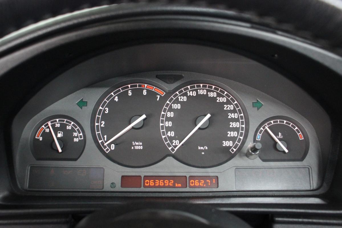 bmw-serie-8-1993-gasolina-4988cc