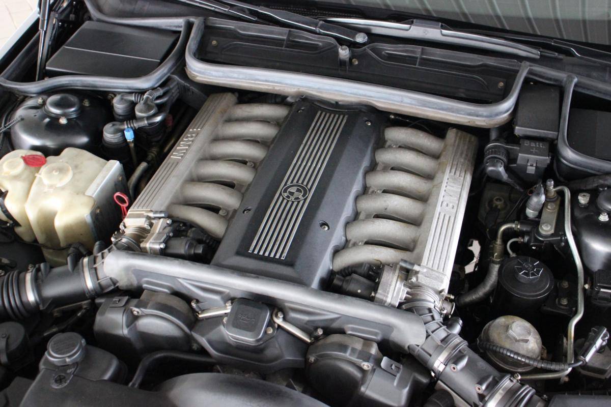 bmw-serie-8-1993-gasolina-4988cc