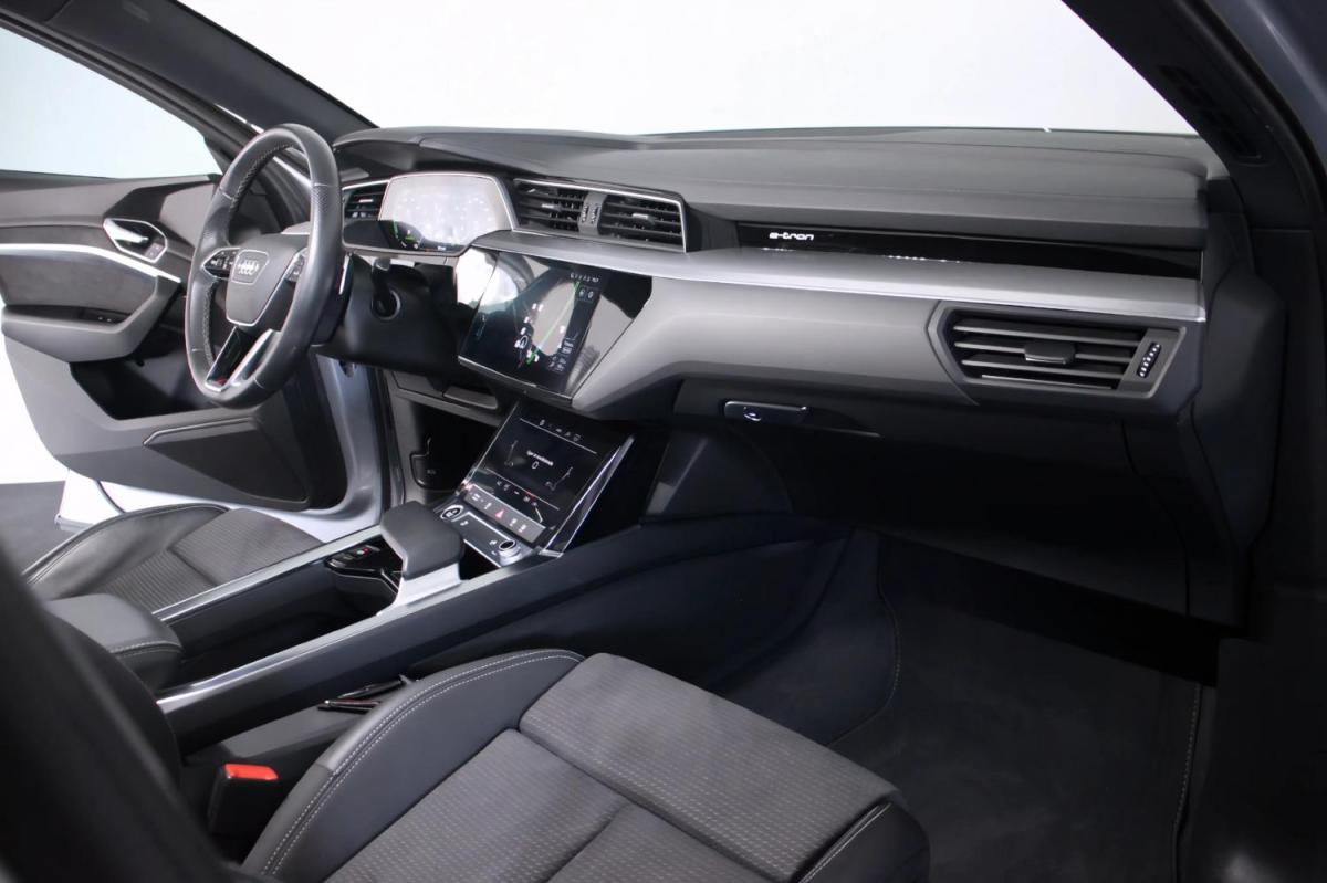audi-e-tron-2022-eletrico-0cc