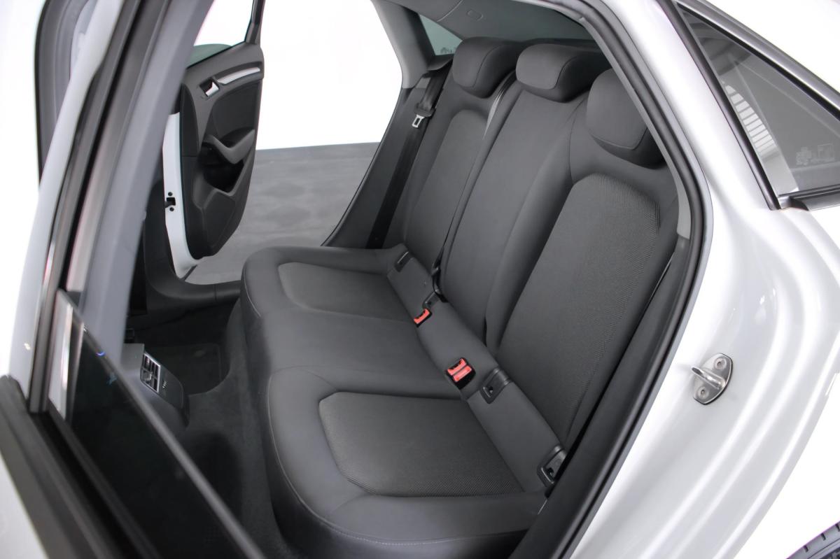 audi-a3-limousine-2017-diesel-1598cc