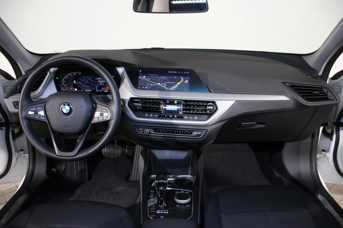 bmw-serie-1-2023-gasolina-1499cc