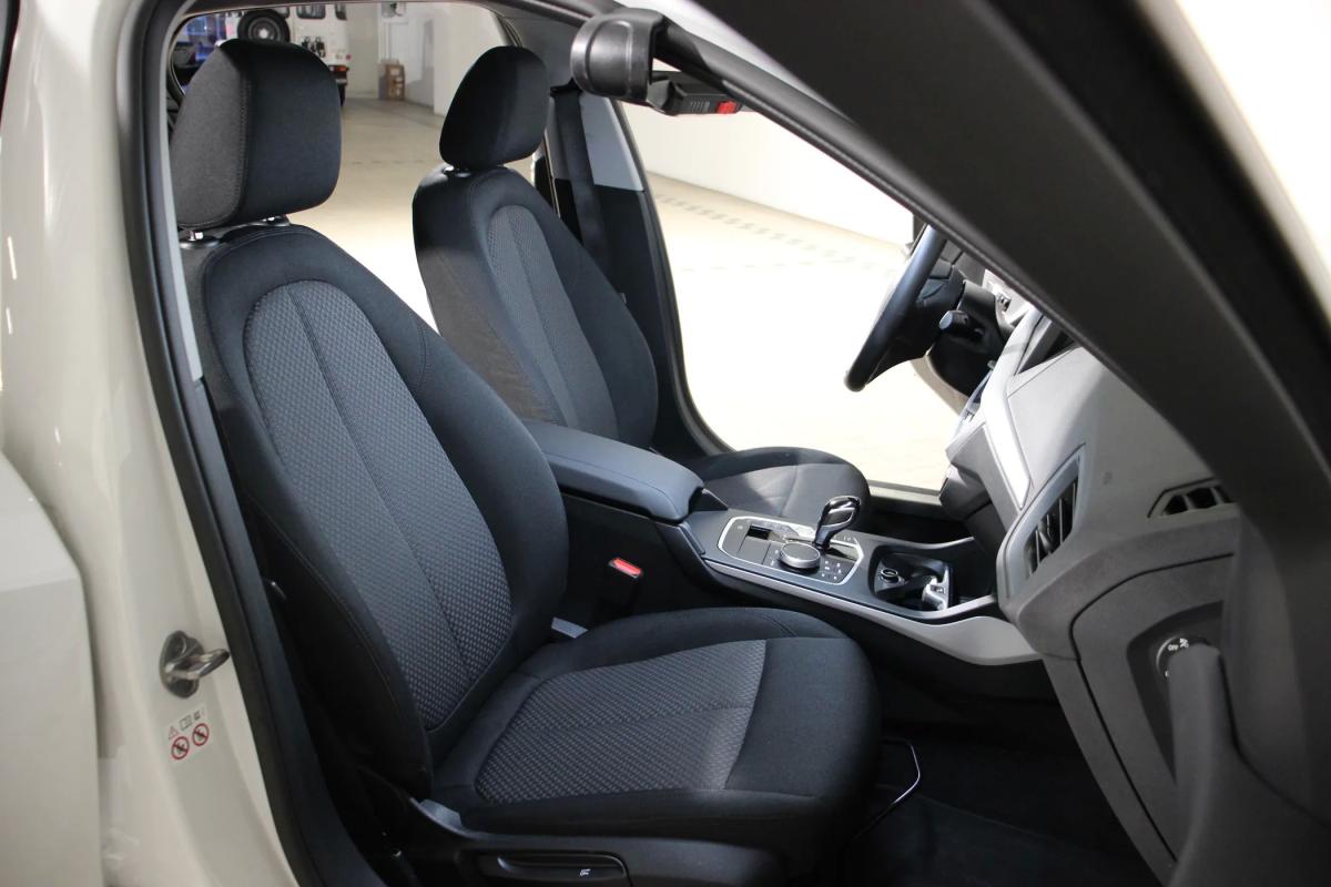 bmw-serie-1-2023-gasolina-1499cc