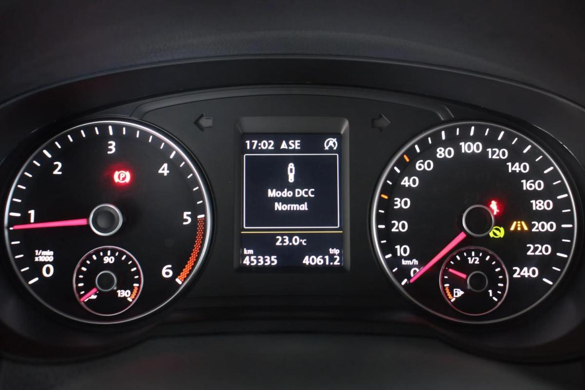 volkswagen-sharan-2018-diesel-1968cc