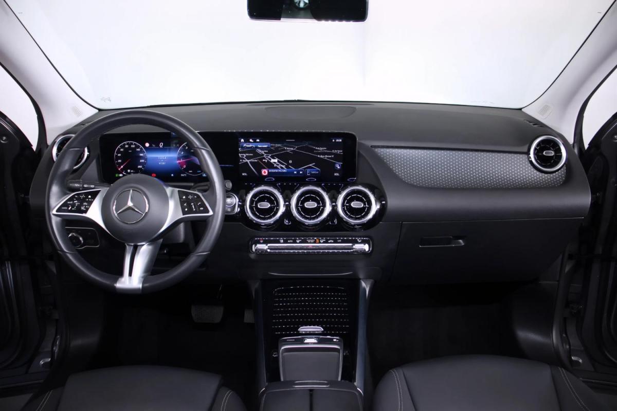 mercedes-benz-gla-2024-gasolina-1332cc