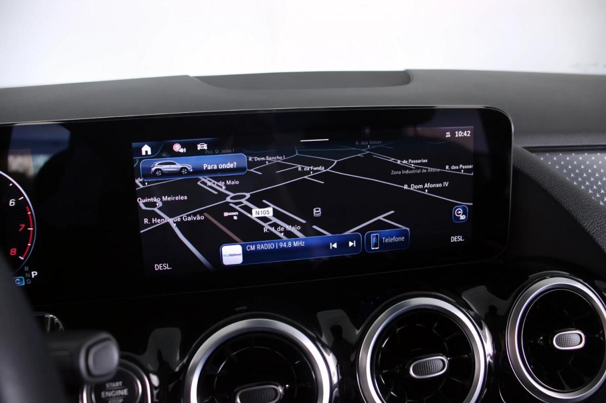 mercedes-benz-gla-2024-gasolina-1332cc