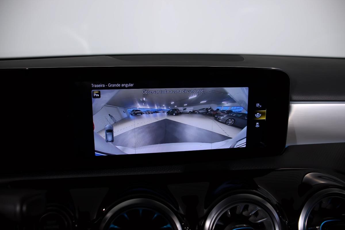 mercedes-benz-classe-a-2022-hibrido-a-gasolina-1332cc