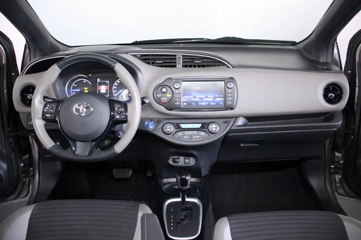 toyota-yaris-2017-hibrido-a-gasolina-1497cc
