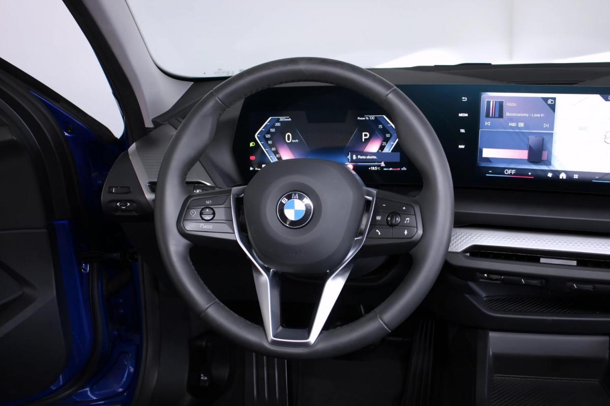 bmw-serie-1-2025-gasolina-1499cc